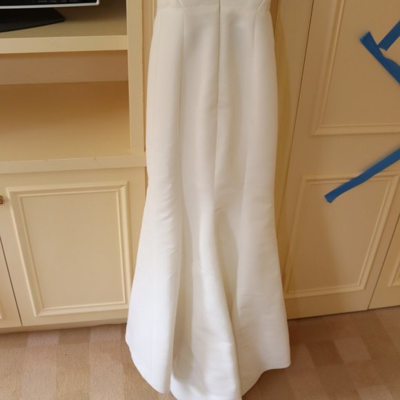 Amsale Caroline Wedding Dress size 4 - Picture 2 of 9